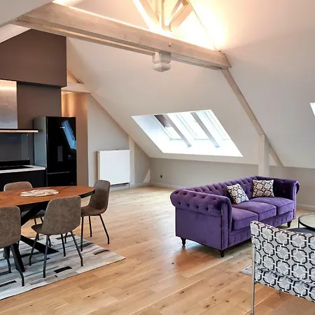 Πανσιόν Et Les De Vjl... Avize