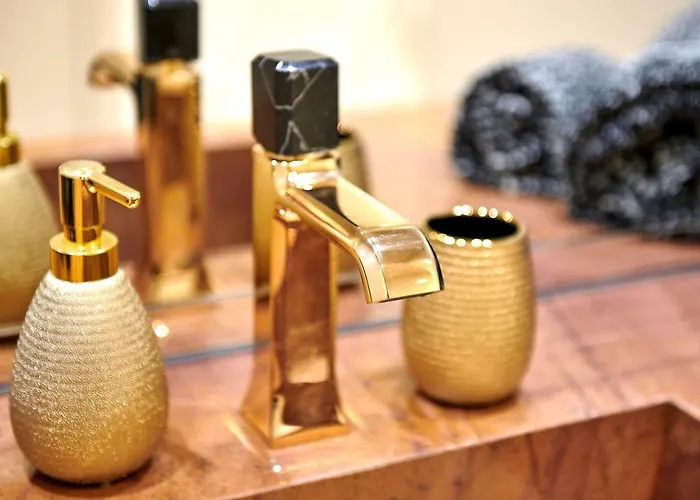 Affittacamere Et Les De Vjl... 3*